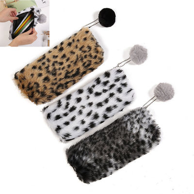 Las muchachas lindas creativas de Pencilcase de los efectos de escritorio del bolso de escuela de la caja de lápiz de la felpa del estampado leopardo enseñan al estudiante Storage Bag de las fuentes