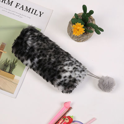 Las muchachas lindas creativas de Pencilcase de los efectos de escritorio del bolso de escuela de la caja de lápiz de la felpa del estampado leopardo enseñan al estudiante Storage Bag de las fuentes