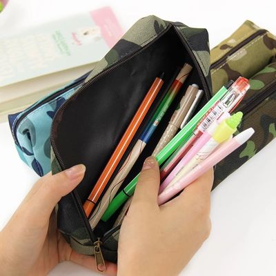 La escuela modificada para requisitos particulares fábrica del bolso del lápiz de la lona de la caja de lápiz del camuflaje suministra la bolsa cosmética de dibujo del paquete de la caja de los efectos de escritorio