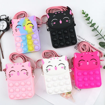El empuje de la persona agitada burbujea cruz de la silicona de las señoras de la cartera de Toy Rainbow Unicorn Coin Purse - la bolsa para transportar cadáveres