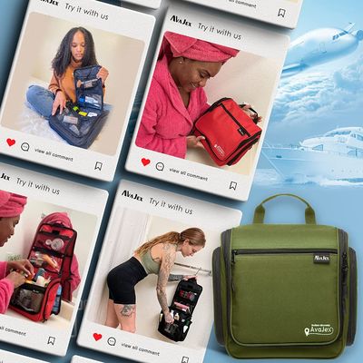 El bolso colgante grande del artículo de tocador del viaje para los hombres y las mujeres impermeabilizan el bolso con el gancho para los cosméticos del maquillaje de los artículos de tocador