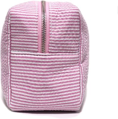 Bolso cosmético ligero del rosa con la cremallera